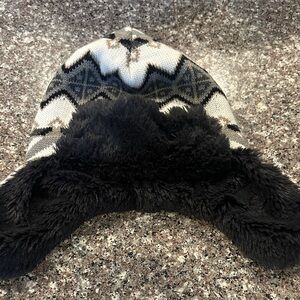 Cozy Black and White Knit Hat with Faux Fur Lining